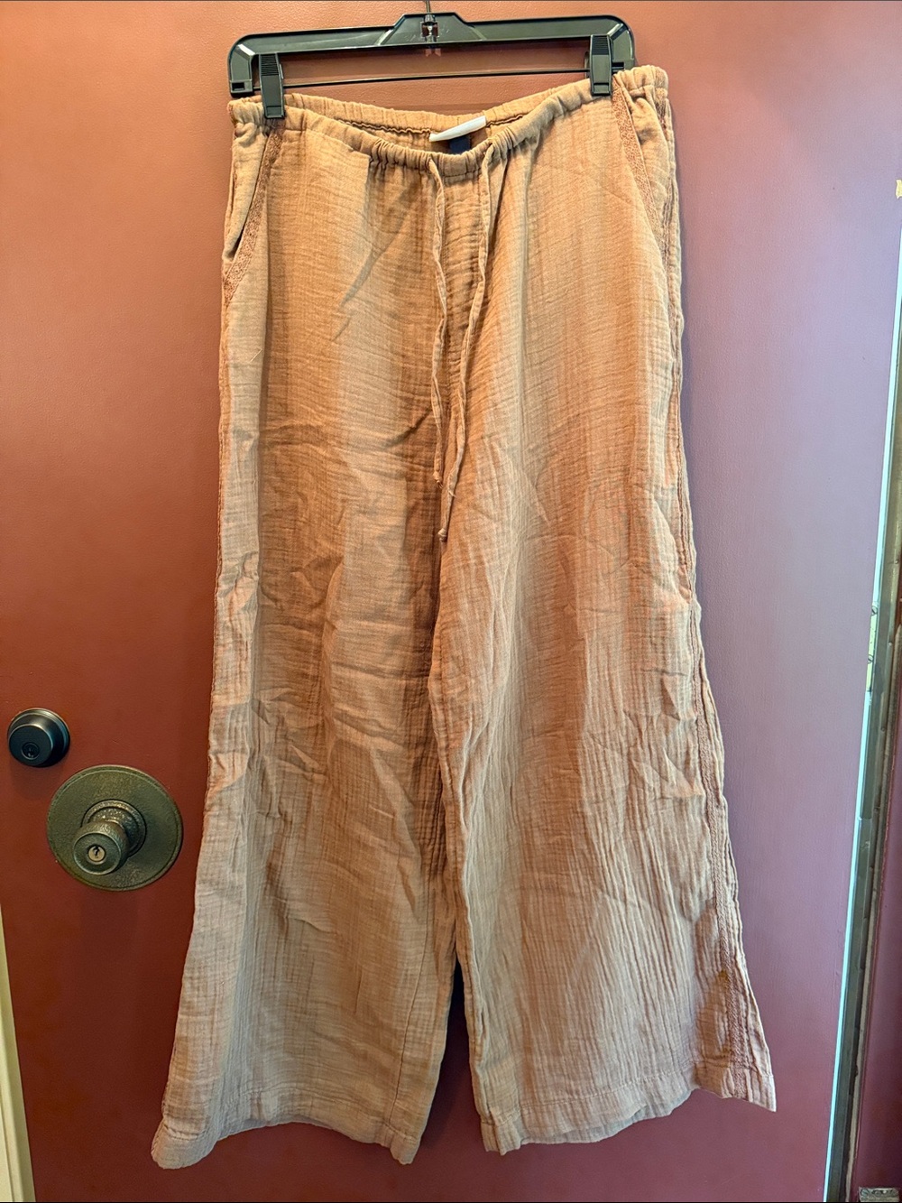 Women’s Lightweight Wide-Leg Drawstring Pants - Tan